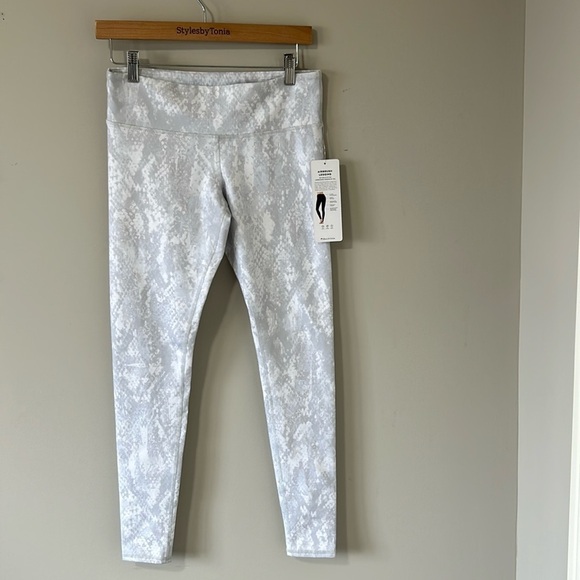 ALO YOGA Vapor Python Airbrush Legging Performance Gray White Sz S NEW - Picture 5 of 13